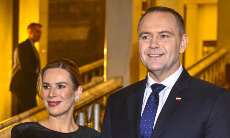 Nagrody w Kancelarii Prezydenta prześwietlone. Karol Nawrocki sypnął groszem [kwoty]