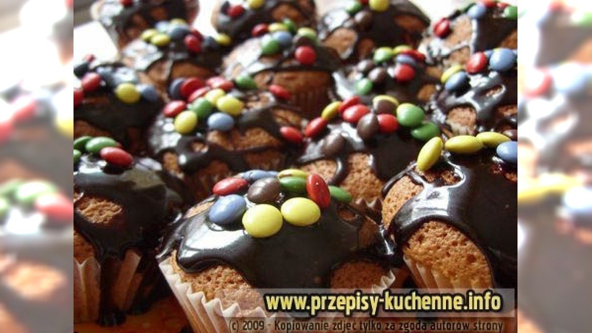 babeczki-z-cukierkami babeczki-z-cukierkami