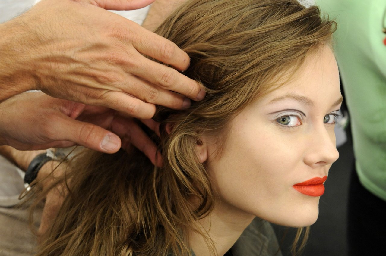 Backstage Marni wiosna/lato 2011 Mediolan 