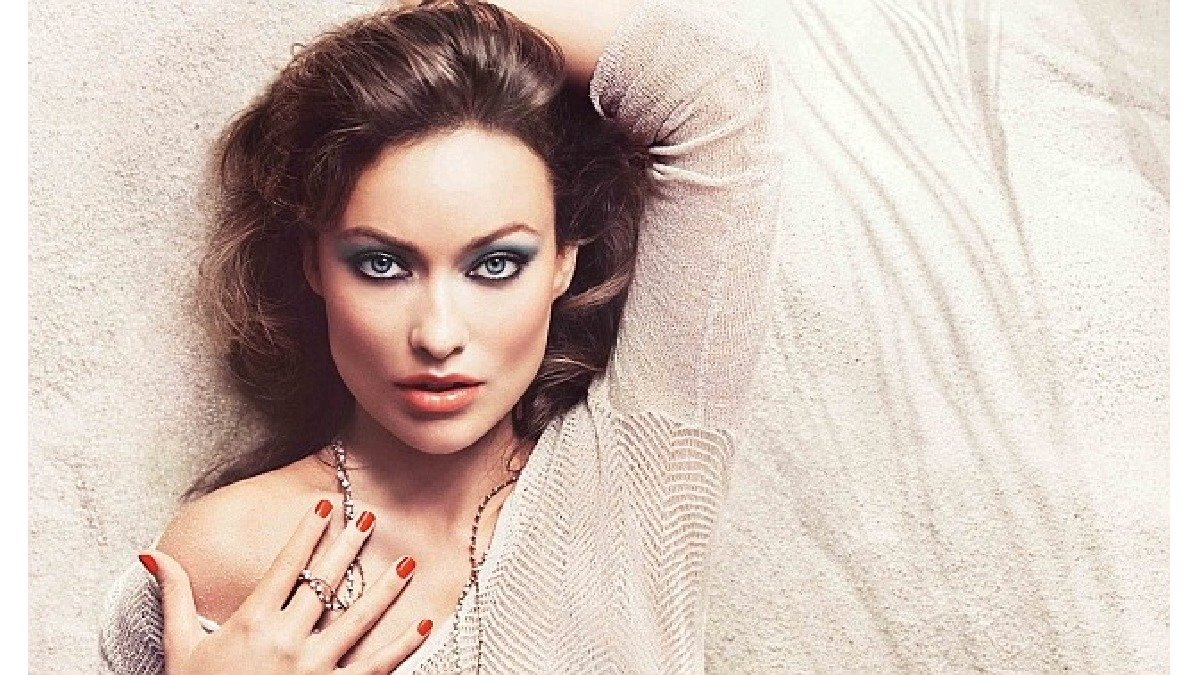 Spring Look 2012 - Olivia Wilde