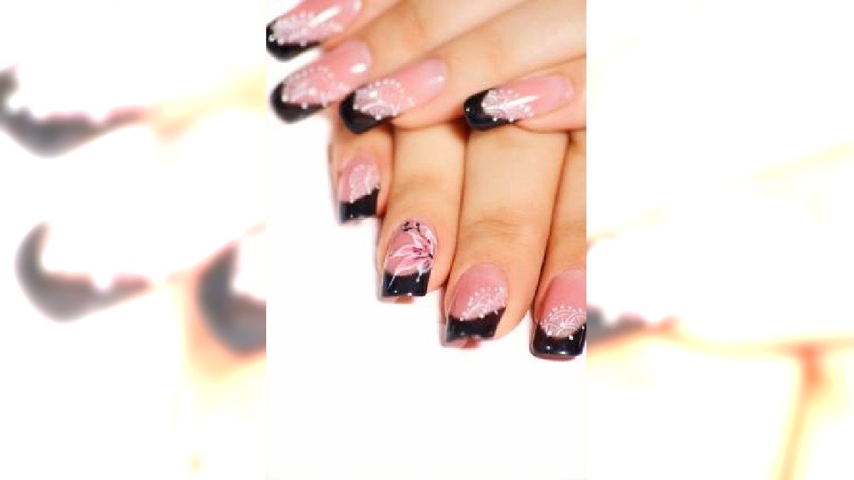 Dekoracyjny manicure
