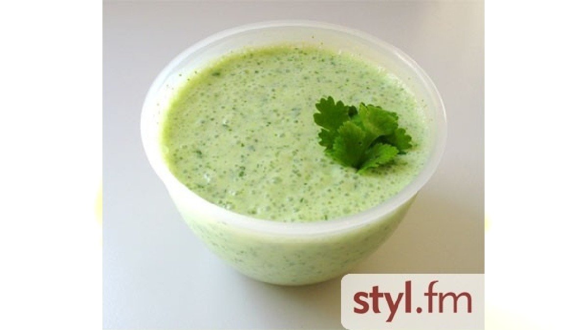 Raita_with_cucumber_and_mint raita