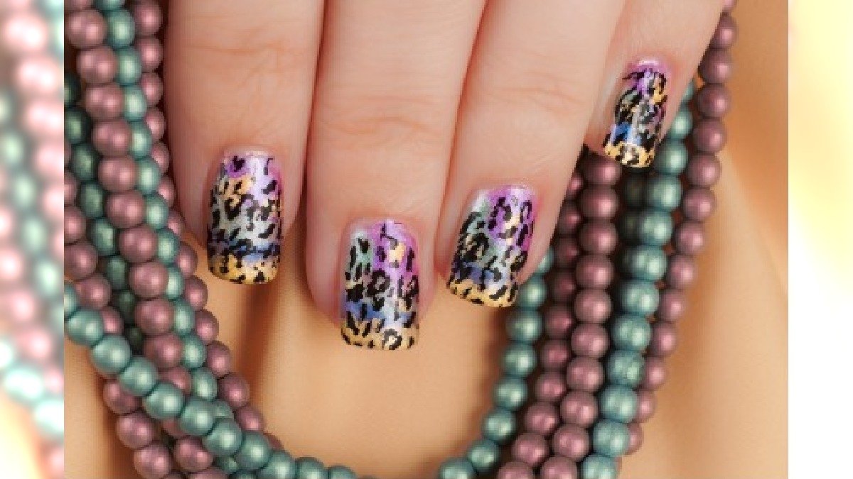 Manicure w cętki