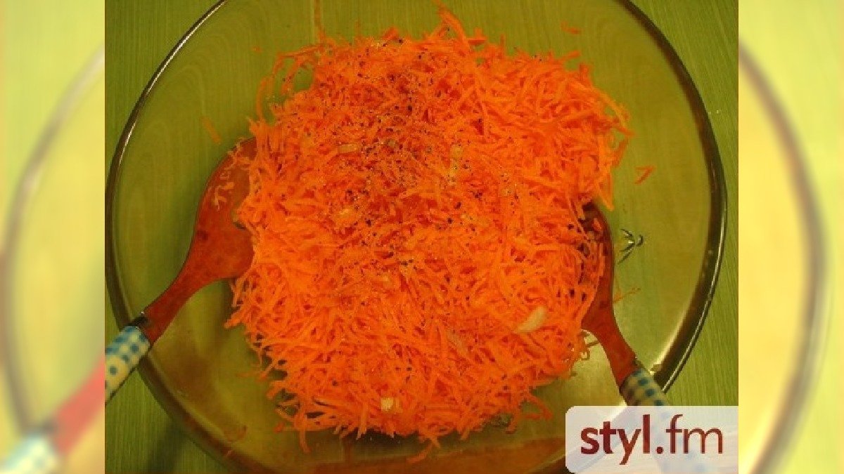carrot salad surówka z marchewki