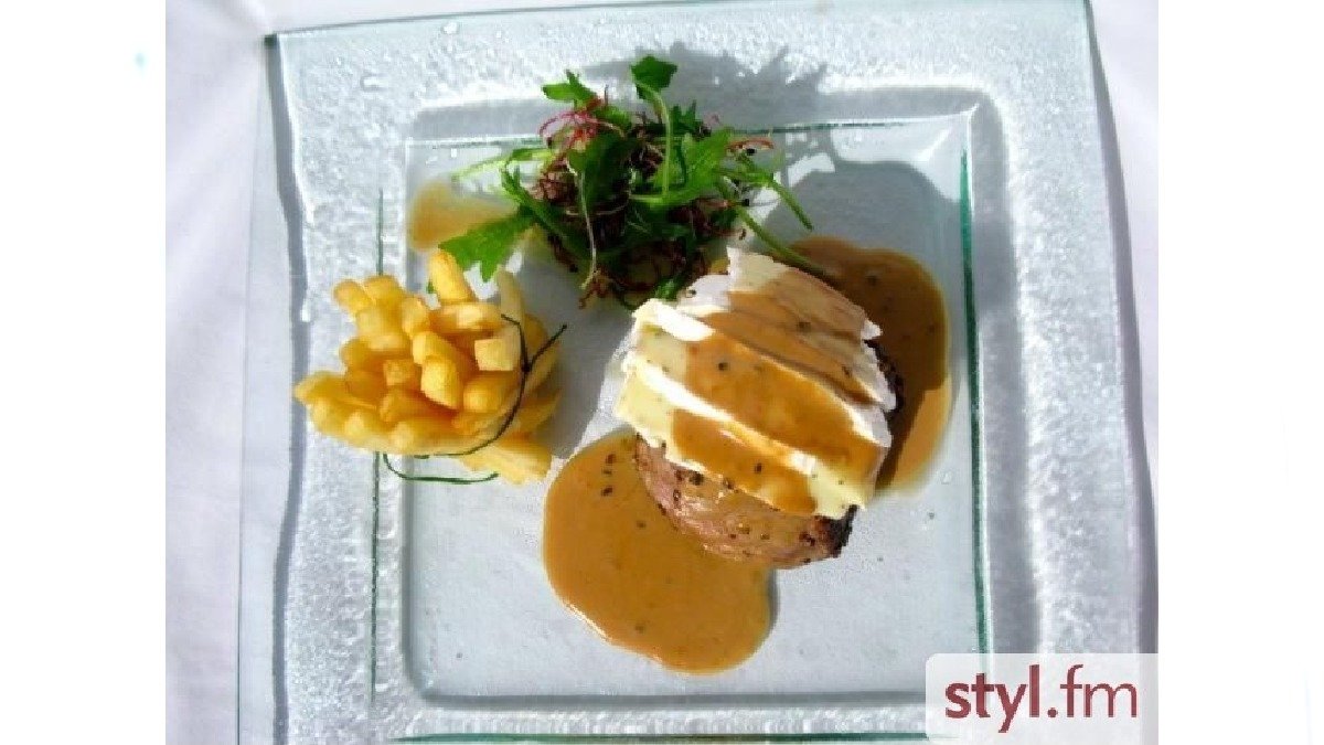 wołowina z camembert