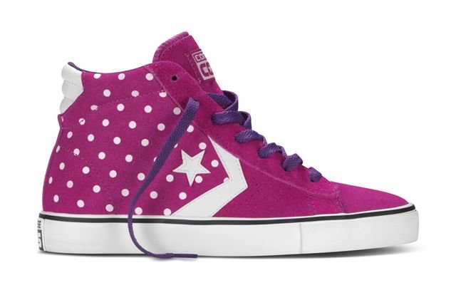 139693_PRO LEATHER MID_339 zł