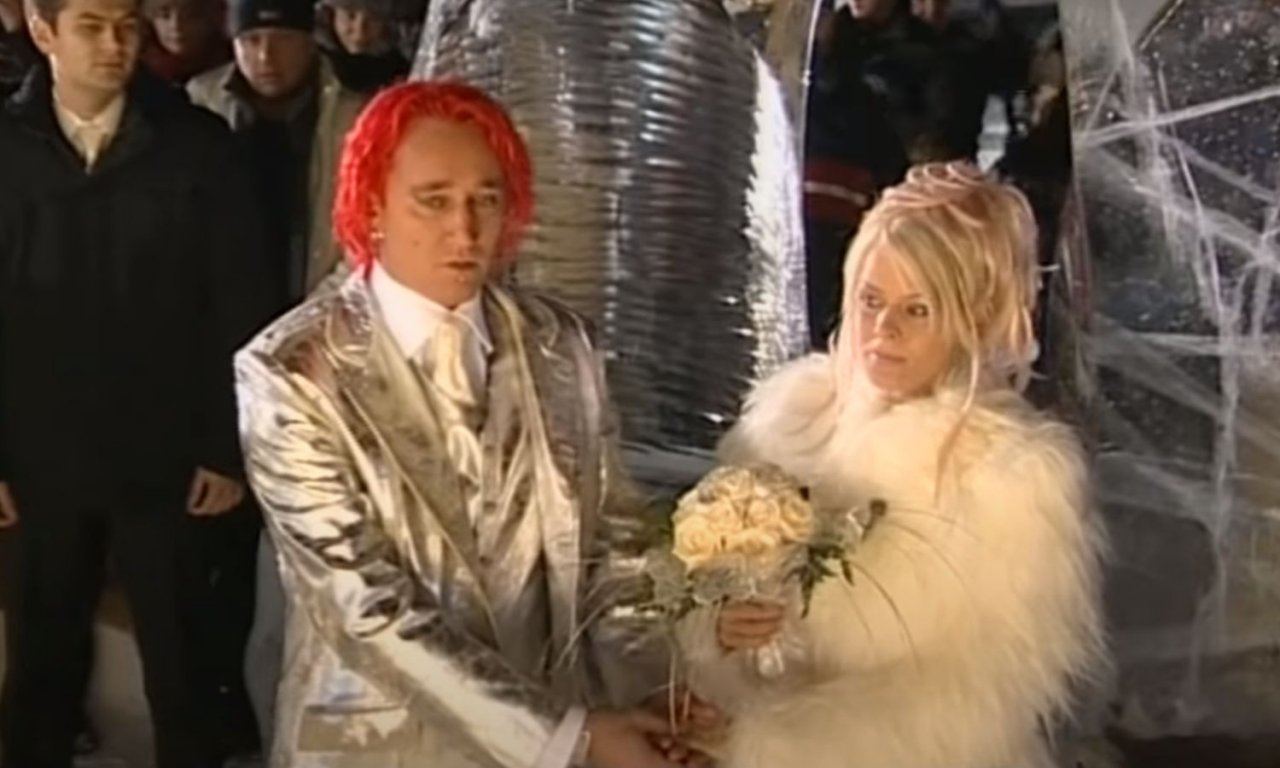 Michał Wiśniewski i Mandaryna 17 lat temu wzięli ślub w lodowej kaplicy! On miał srebrny garnitur, a ona...?