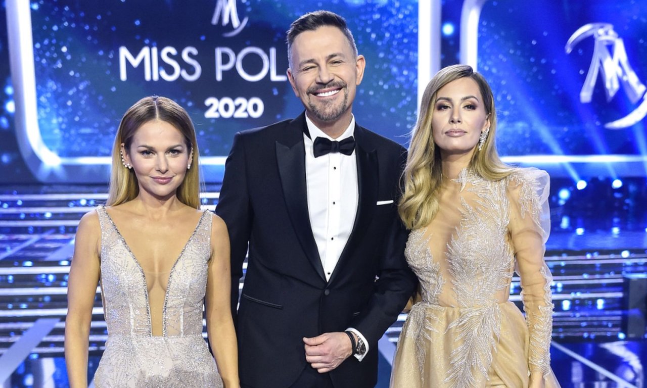 Miss Polski 2020: Paulina Sykut i Agnieszka Hyży w trzech wieczorowych kreacjach! Która lepiej?