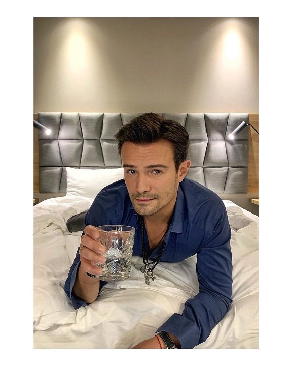 Mikołaj Krawczyk instagram