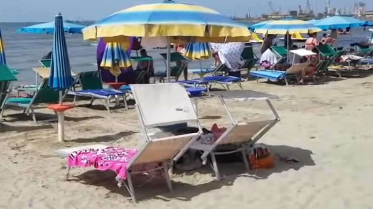 Awantura o leżaki na plaży, która zakończyła się tragicznie. Aż ciarki przechodzą po ciele!
