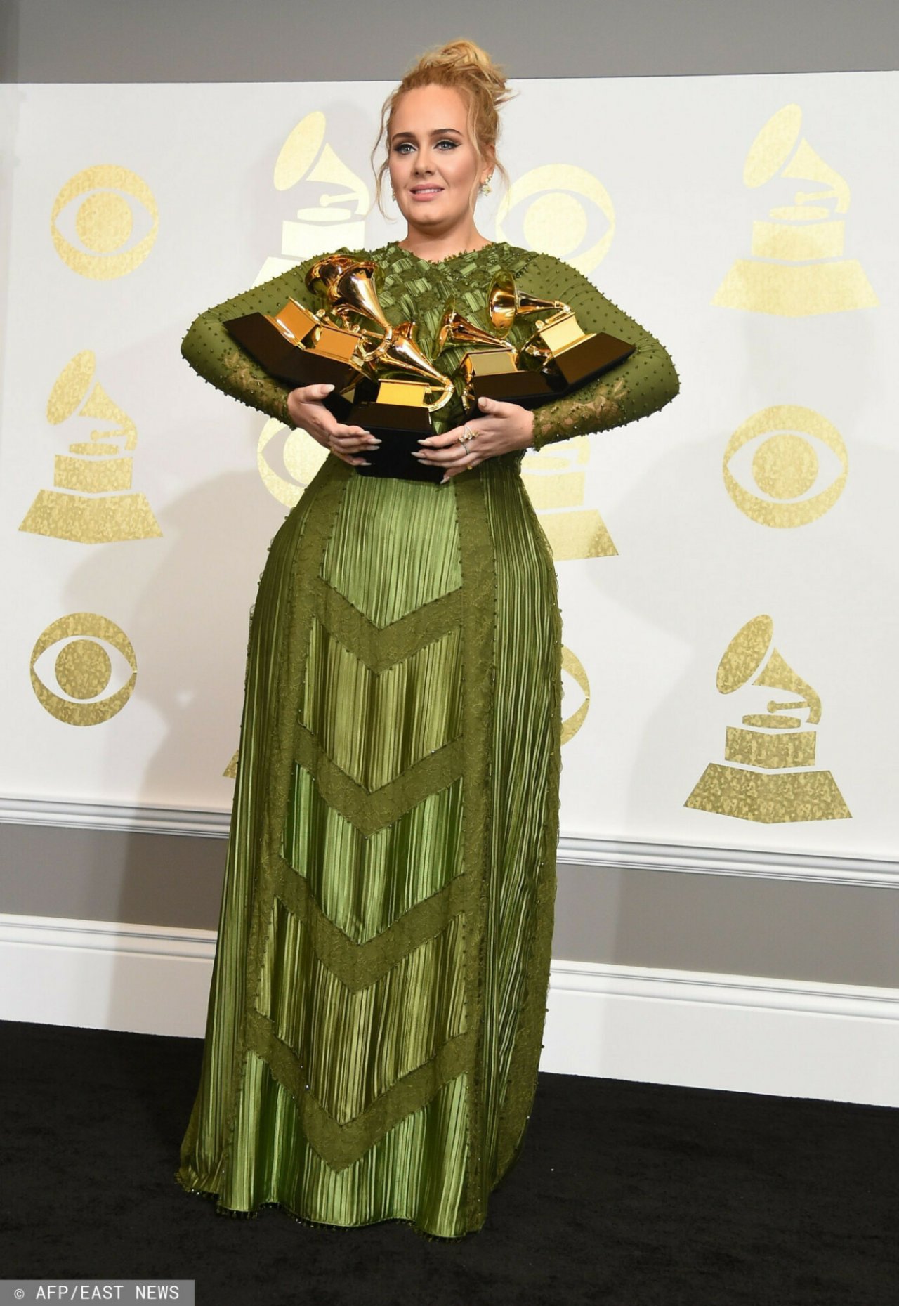 Adele w zielonej sukience, 2017 rok