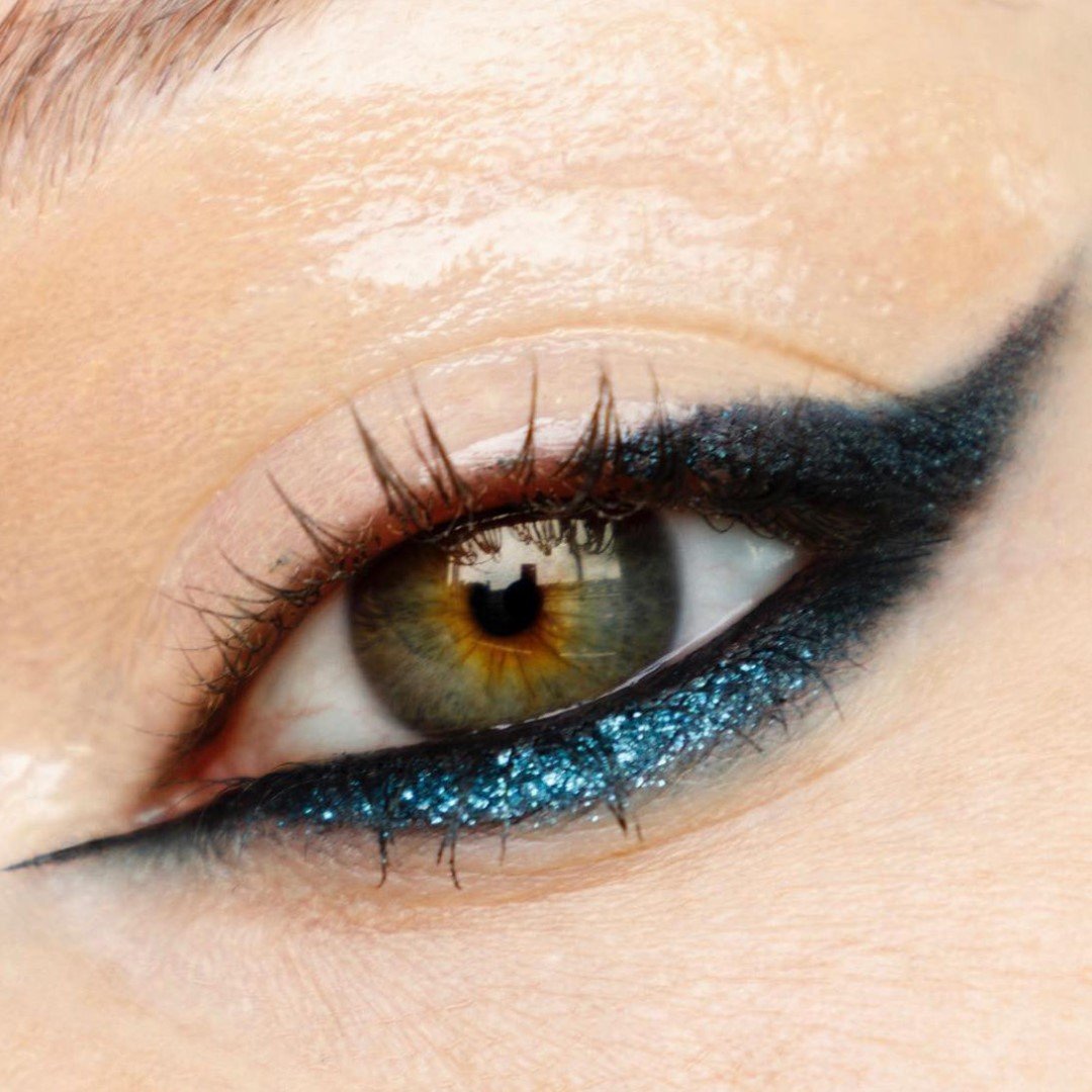 reverse cat eye