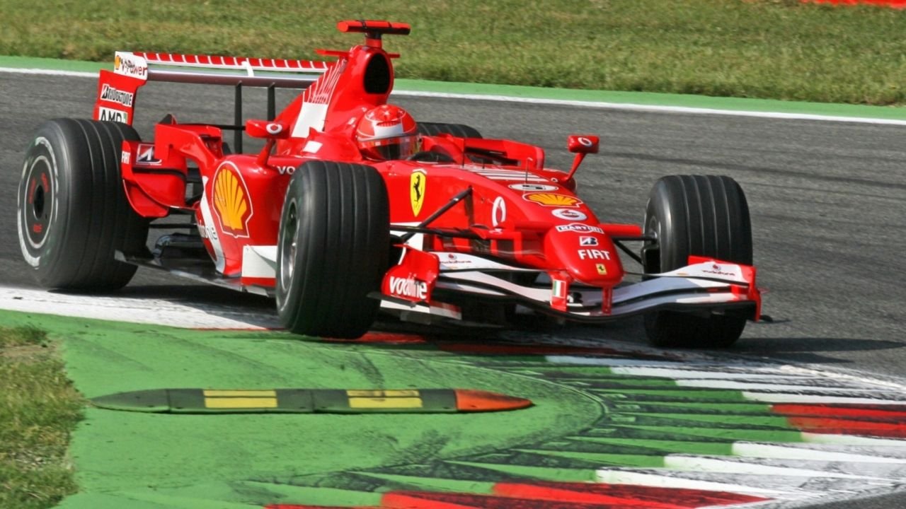Michael Schumacher - niemiecki kierowca uwielbiany na świecie. Nie obyło się bez kontrowersji!