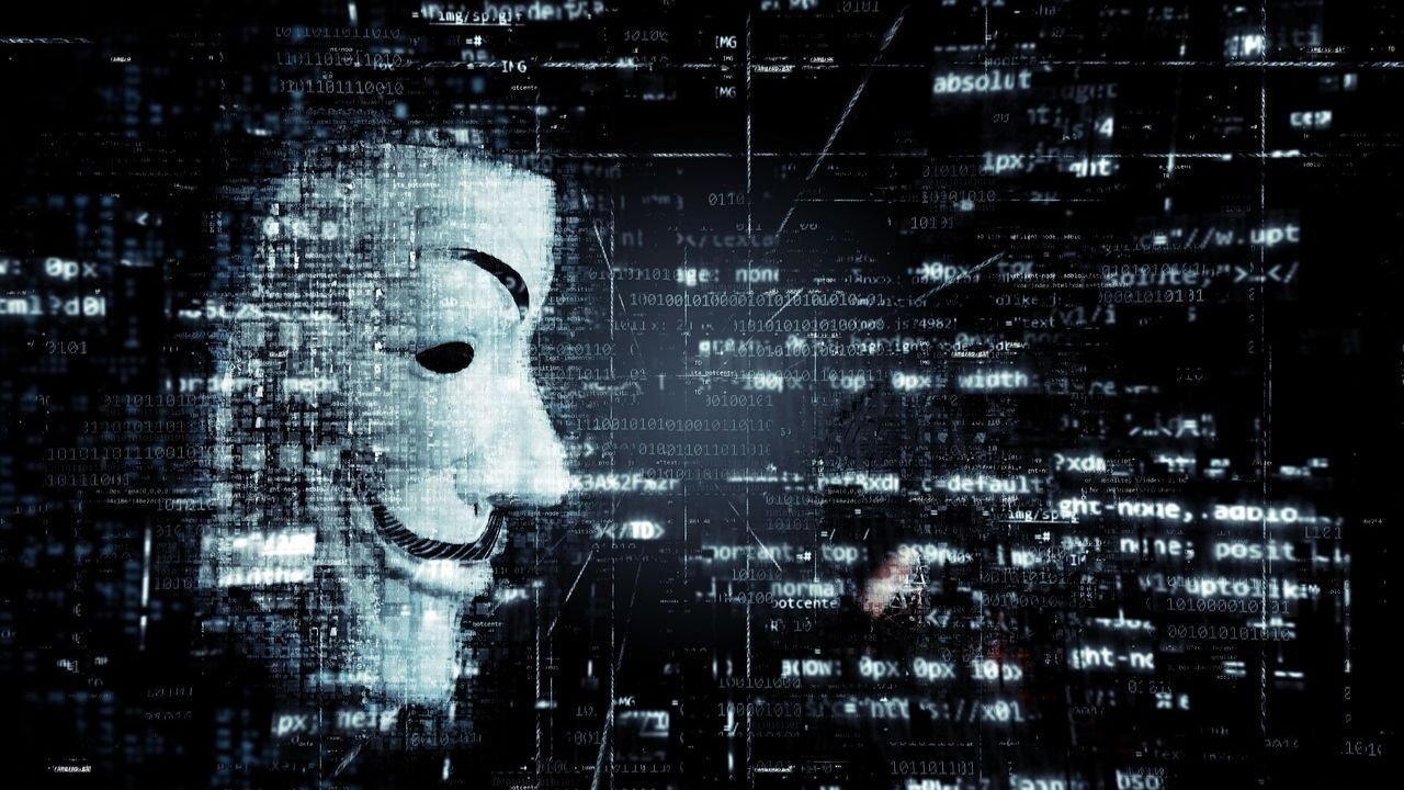 Hakerzy z Anonymous zablokowali rosyjskie strony rządowe! Komu grozi wyciek danych osobowych?