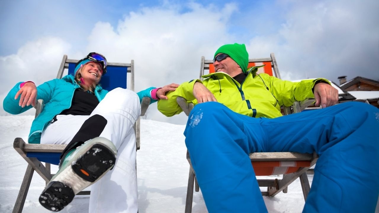 Moda apres-ski - w czym wybrać się na imprezę po nartach?