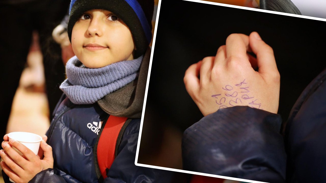11-latek sam szedł przez Ukrainę, a na ręce miał zapisany numer telefonu... Co za chłopak!