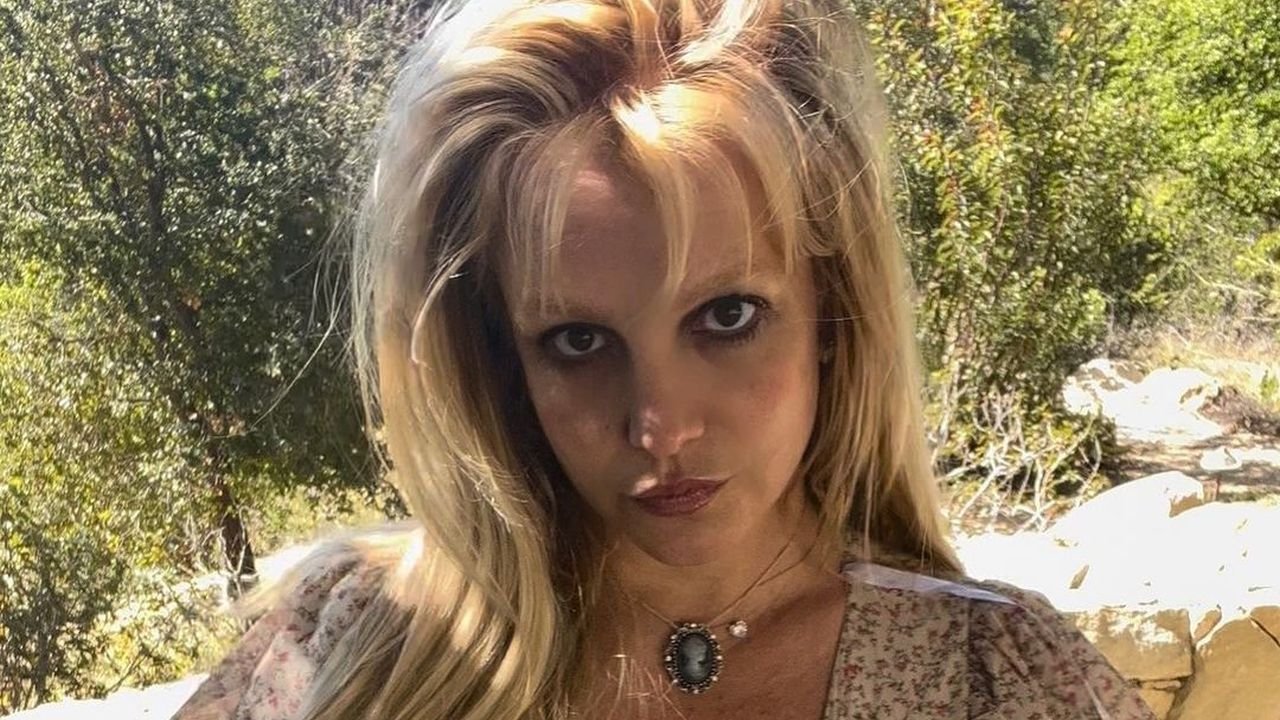 Britney Spears nago w morzu! Znów szokuje na Instagramie. Wiedzieliście, że ma tam tatuaż?