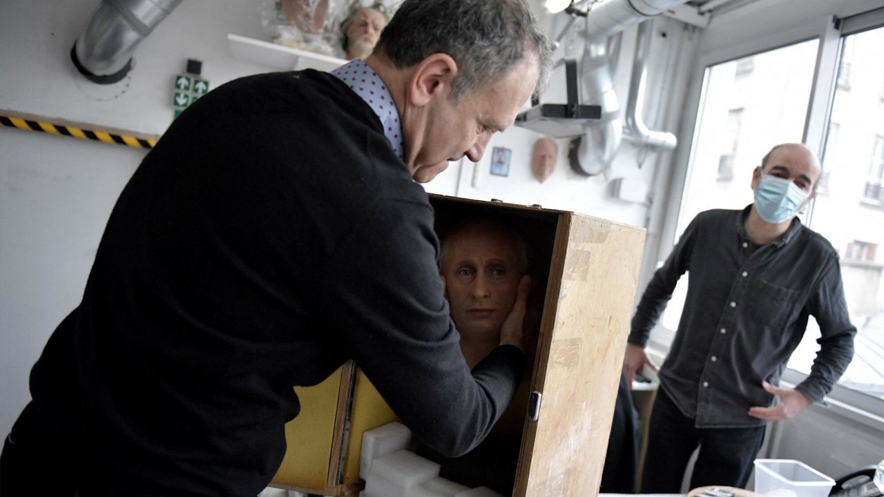 Demontaż woskowej figury Władimira Putina w Paryżu. Dyrektor muzeum zrobił to własnoręcznie!