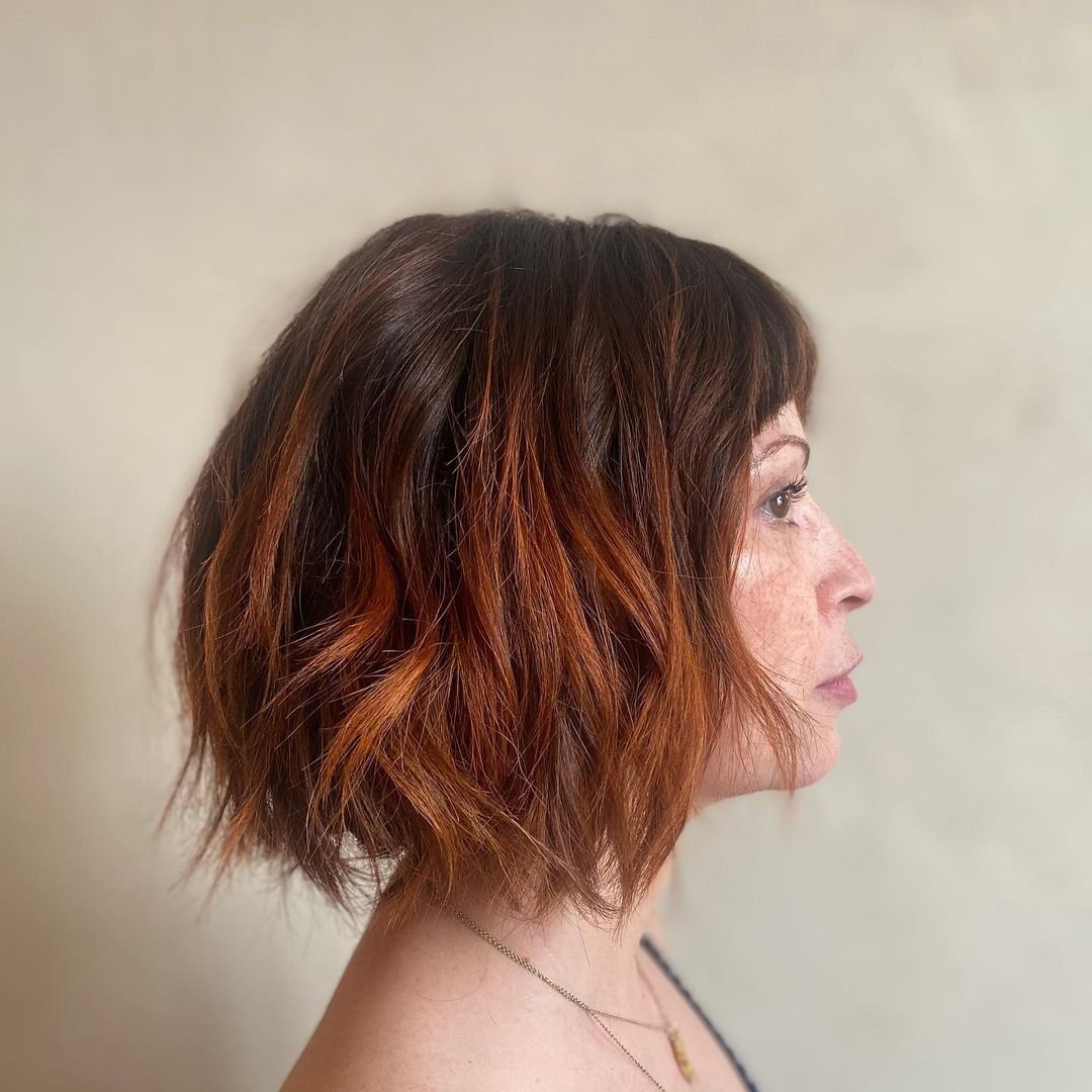 Grunge bob trendy na wrzesień 2022! Sprawdź czym się charakteryzuje i