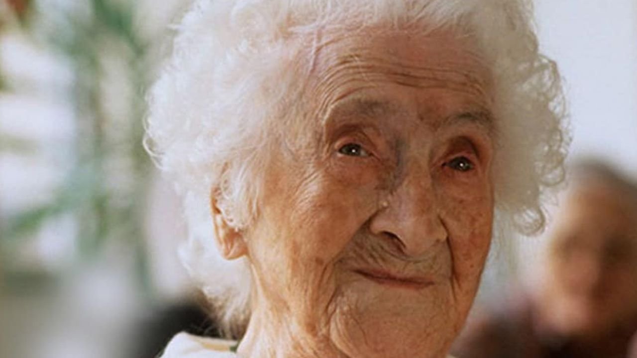 Piła, paliła i 122 lata przeżyła. Znamy sekret jej długowieczności