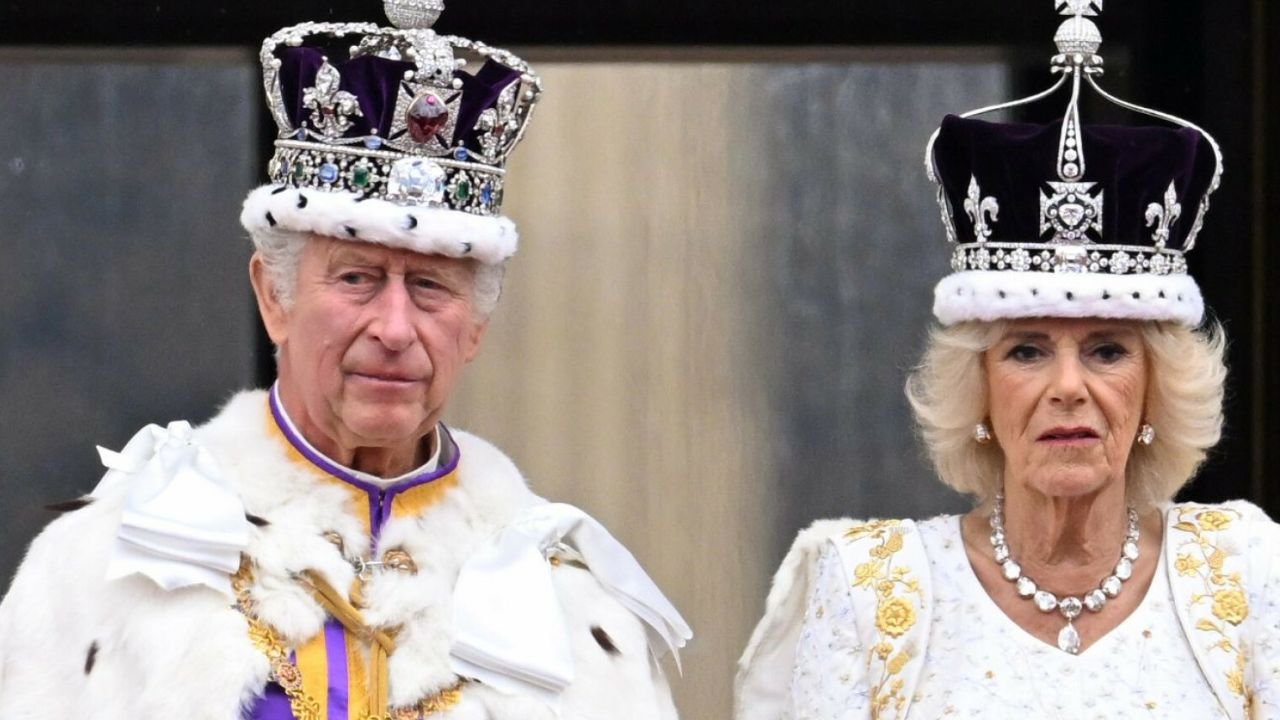 Karol III niebawem odda tron. Znana wróżka nie ma wątpliwości