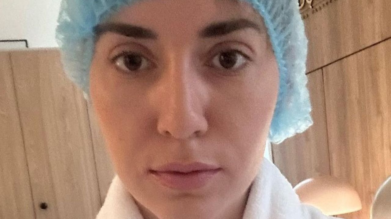 Marianna Schreiber pokazała przerażające zdjęcia po operacji nosa. Po zdjęciu opatrunków wszystko jest opuchnięte