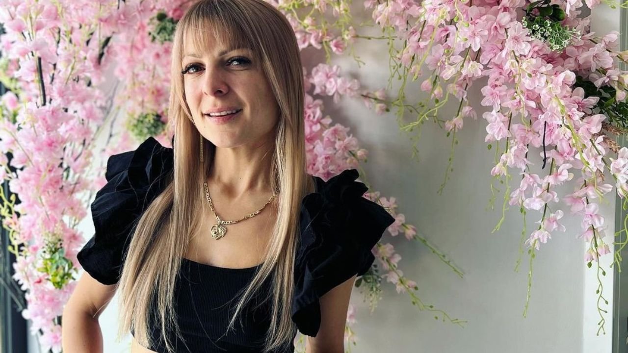 Magda Narożna zaskoczyła koncertową stylizacją: "Jak czarna wdowa" - piszą fani