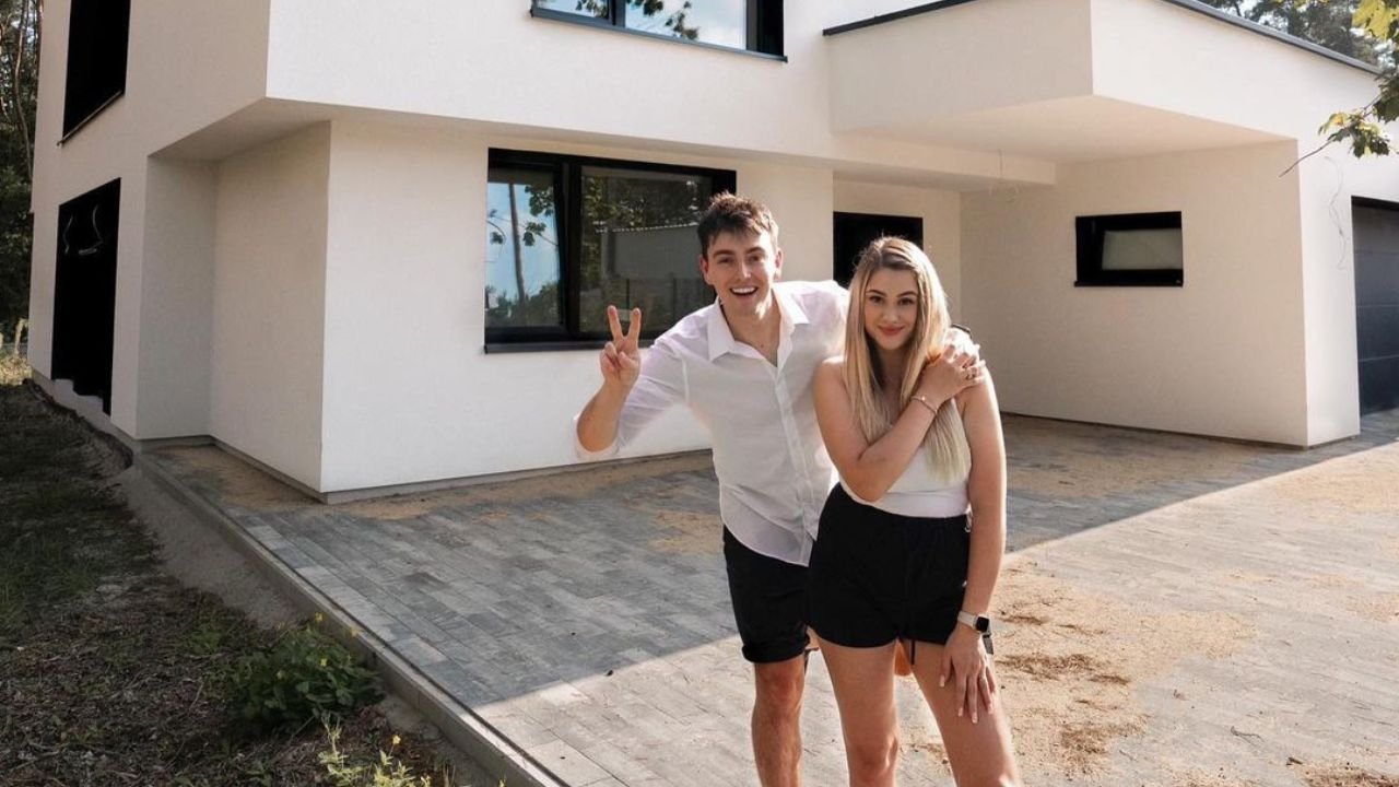 Sylwia Przybysz i Jan Dąbrowski kupili dom i... założyli mu profil na Instagramie! "To jest pożywka dla włamywaczy" - pisze ktoś