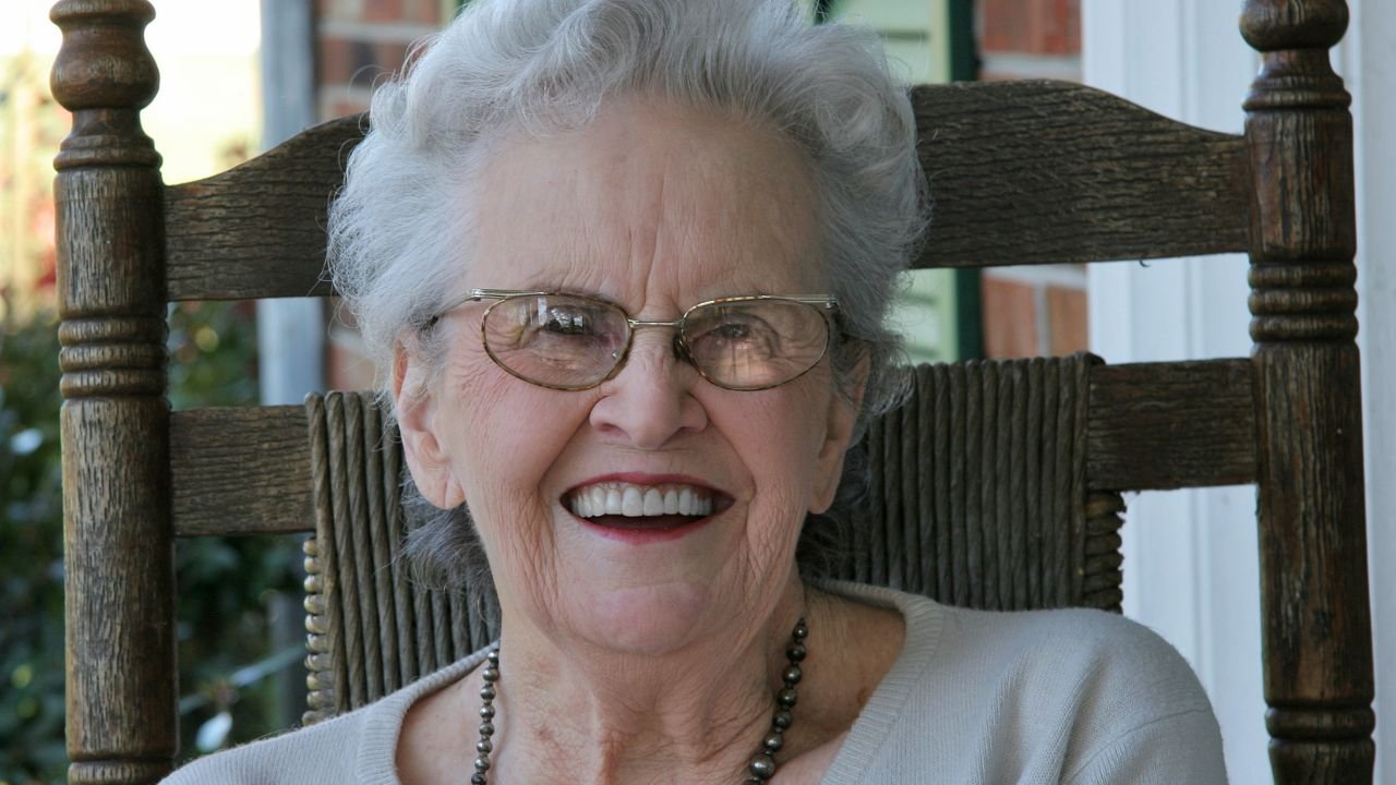 "Helena zmarła w wieku 90. lat. Nikt na starość jej nie odwiedzał, a ona zrobiła im takiego psikusa"