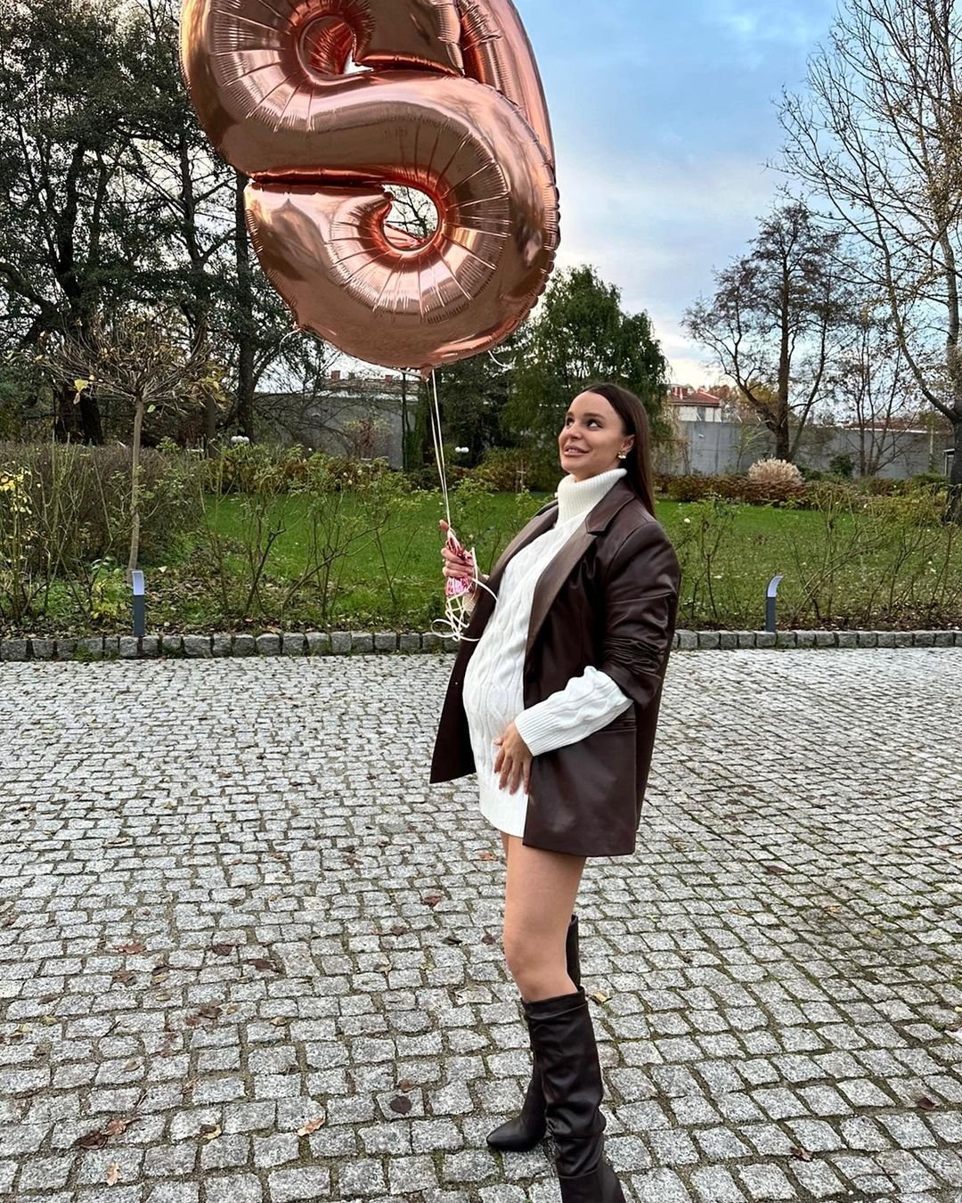 Paulina Rzeźniczak w balonami
