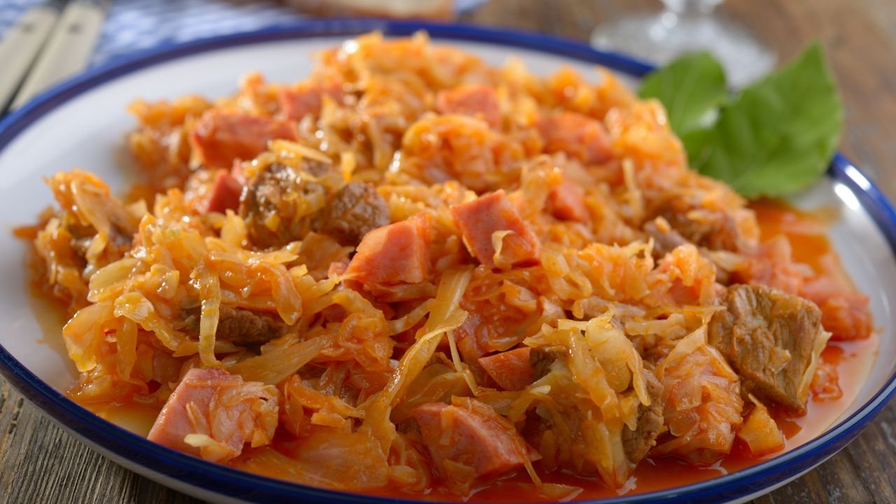 bigos w talerzu
