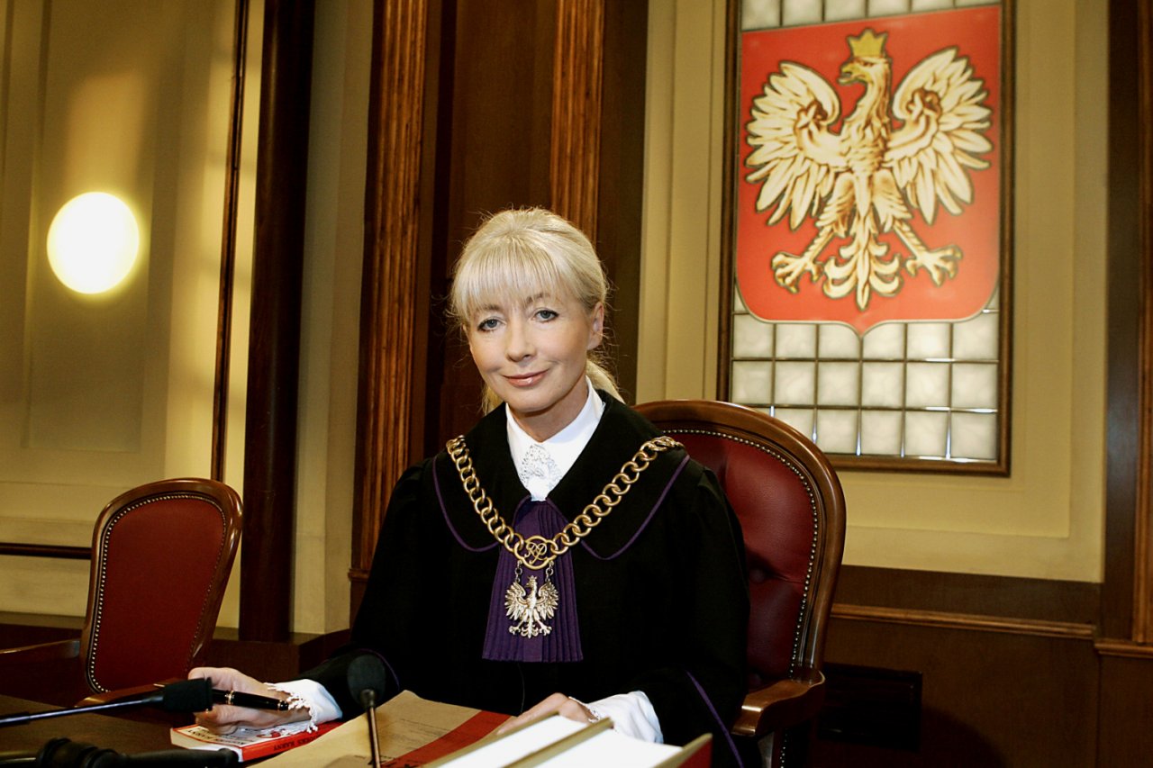 Anna Maria Wesołowska w stroju sędzi