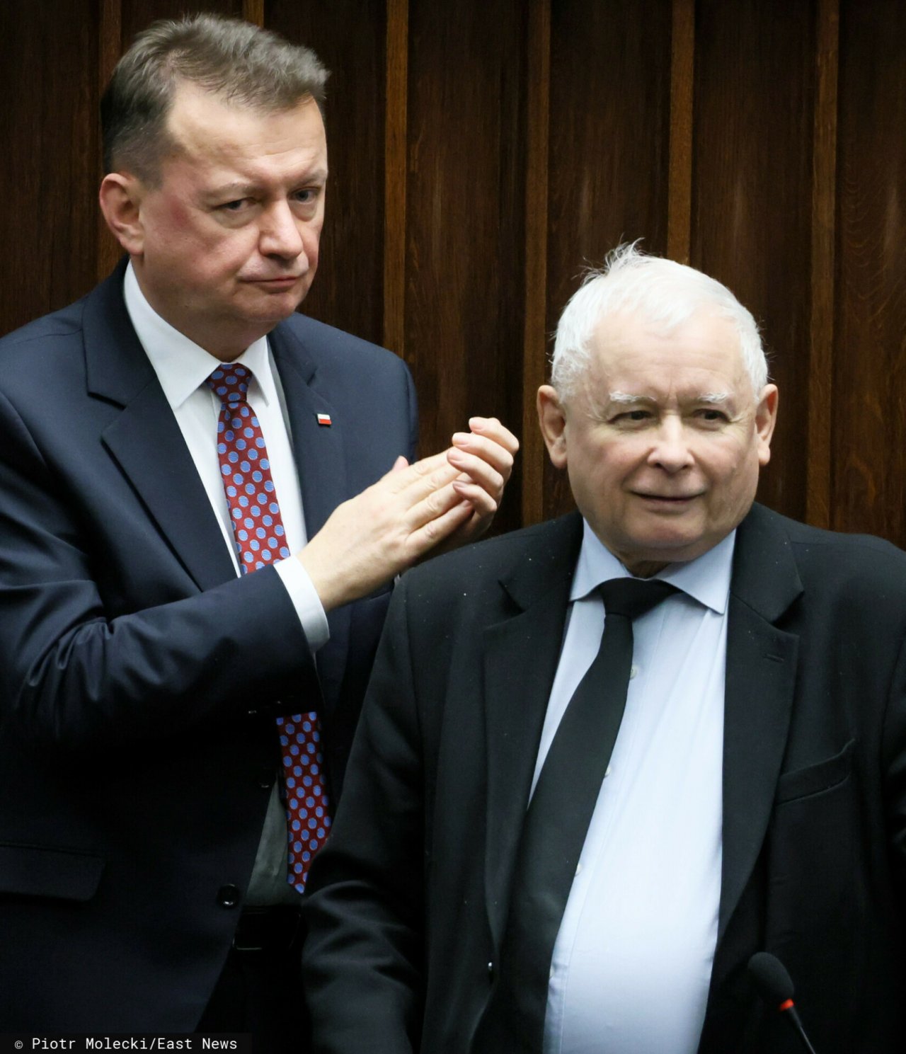 Mariusz Błaszczak i Jarosław Kaczyński w sejmie
