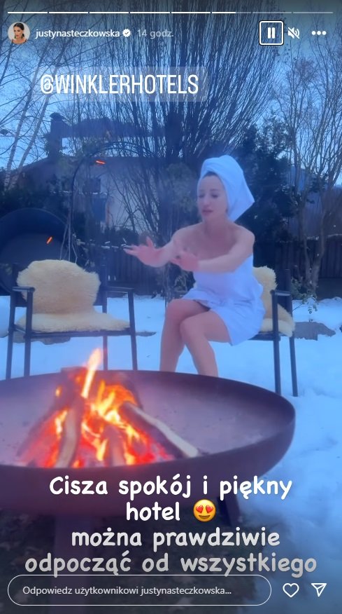 Justyna Steczkowska w samym ręczniku na śniegu