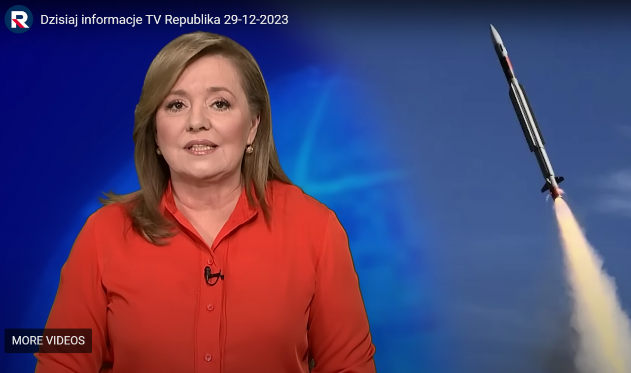 Danuta Holecka w "Dzisiaj" w TV Republika w pomarańczowej koszuli