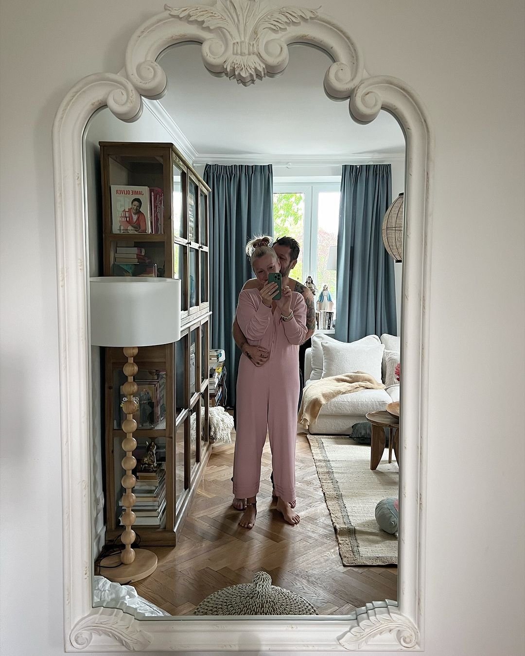 Dorota Szelągowska na selfie w lustrze z ukochanym