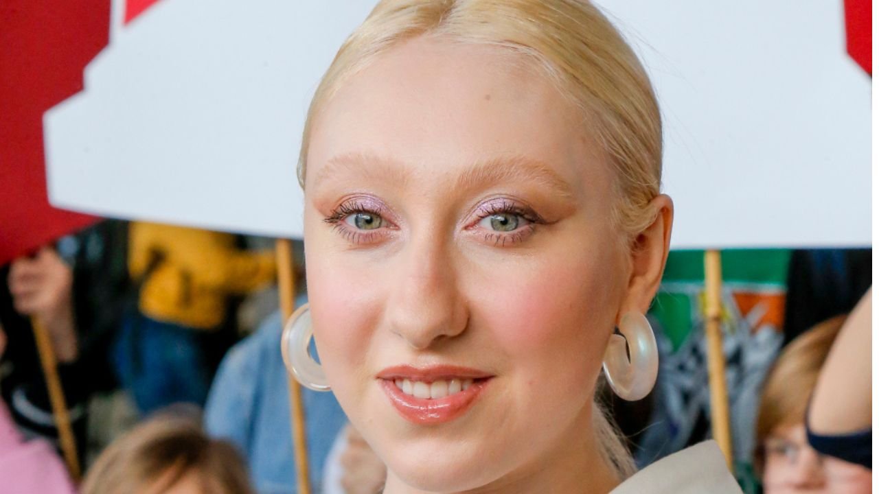 Luna wywijała nagą pupą przed ołtarzem. Archidiecezja grzmi i przeprasza za "bulwersujący incydent"