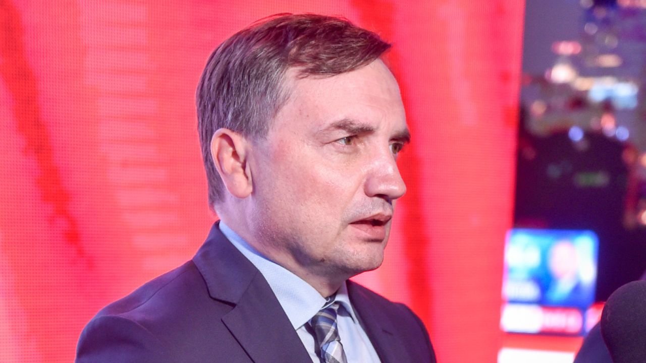 Kulisy ucieczki Zbigniew Ziobry do USA. Ten jeden szczegół jego podróży wprawia w całkowite osłupienie