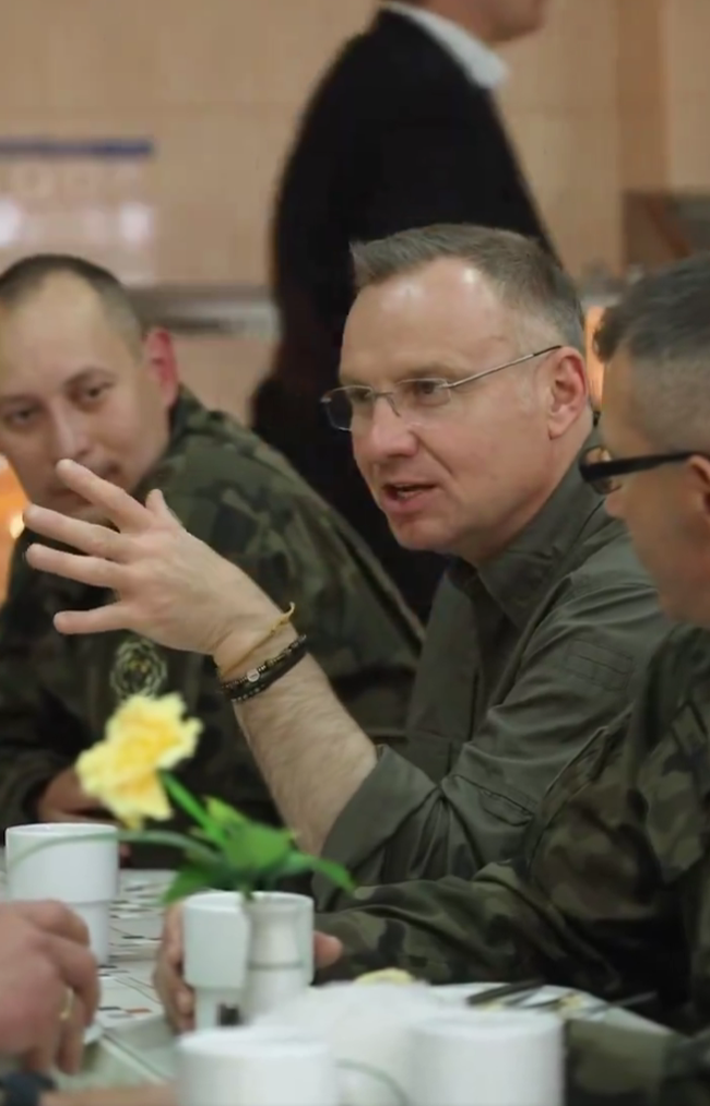 Andrzej Duda, bransoletki