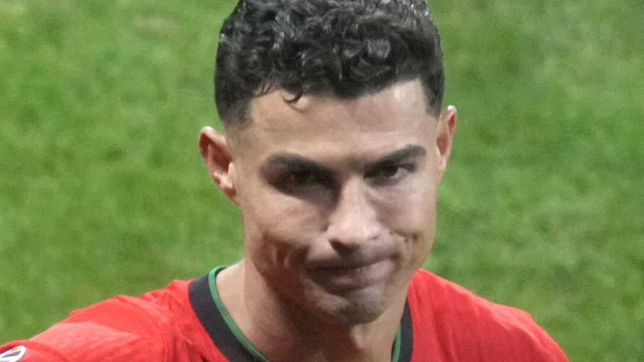 Portugalia wygrała ze Słowenią. Ronaldo płakał jak bóbr [memy]