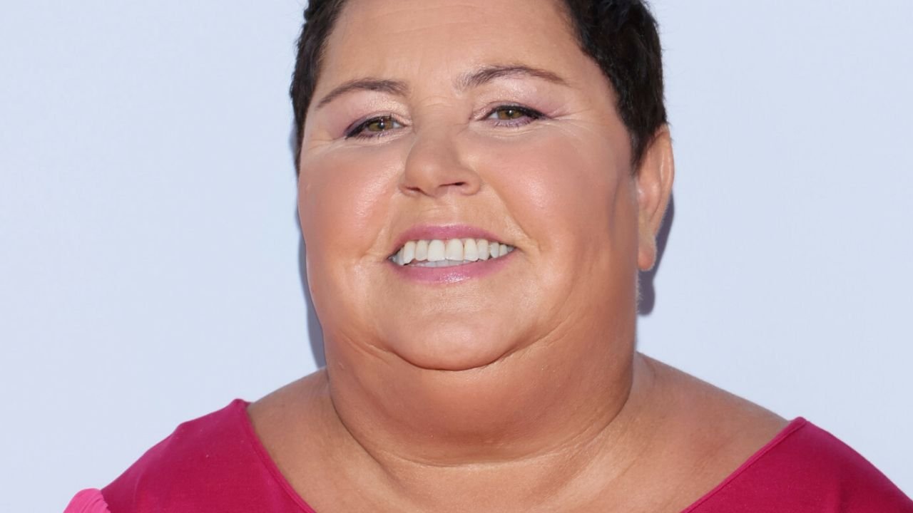 Kobieca Dorota Wellman jak różowa landrynka zapozowała na ściance. W tym kolorze jej do twarzy