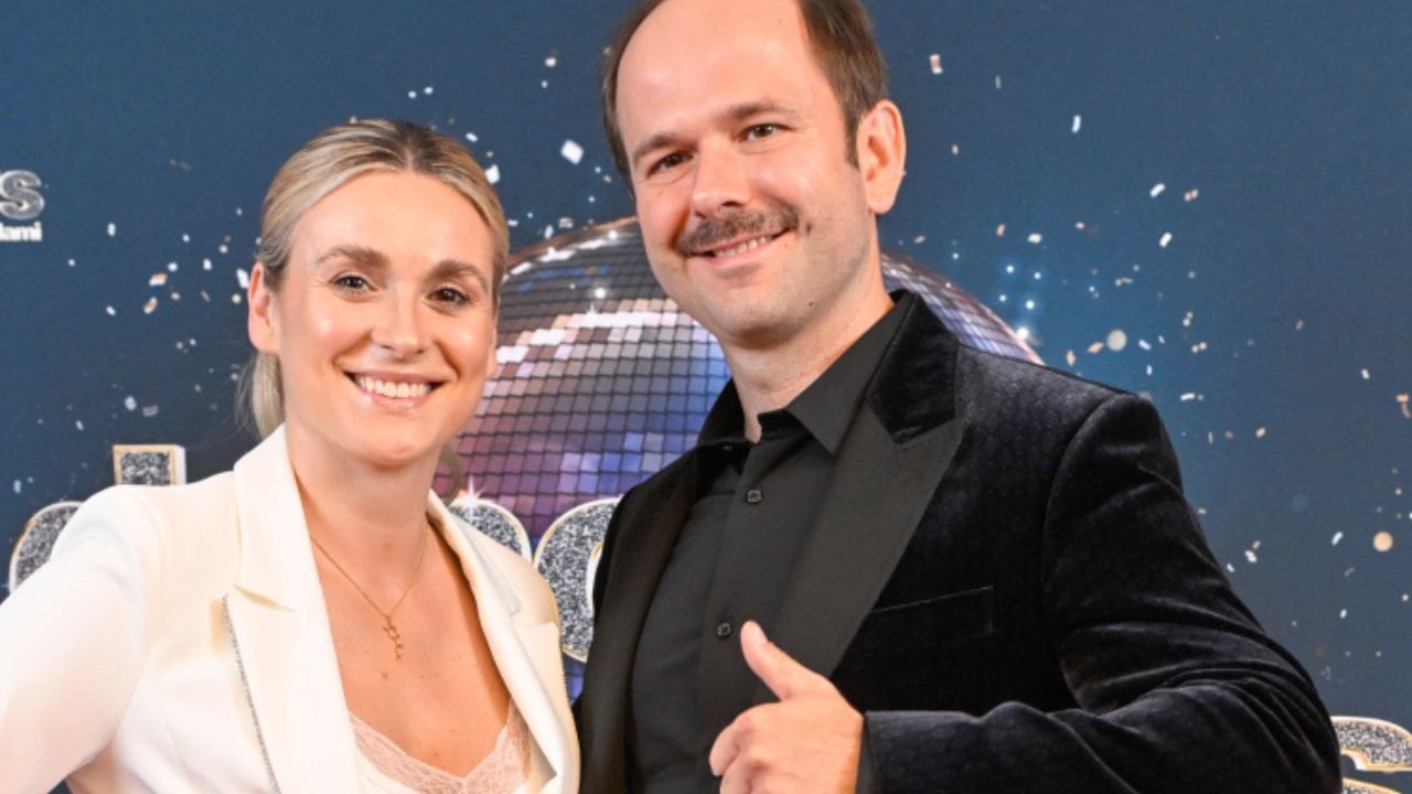 Sławomir przeszedł metamorfozę. Z gęstą brodą jest nie do poznania