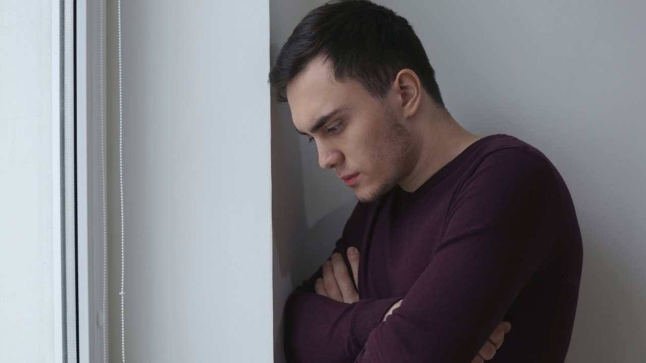 "Żona nie chce wstawać rano i robić mi kanapek do pracy. Ja ciężko pracuję, a ona słodko śpi"
