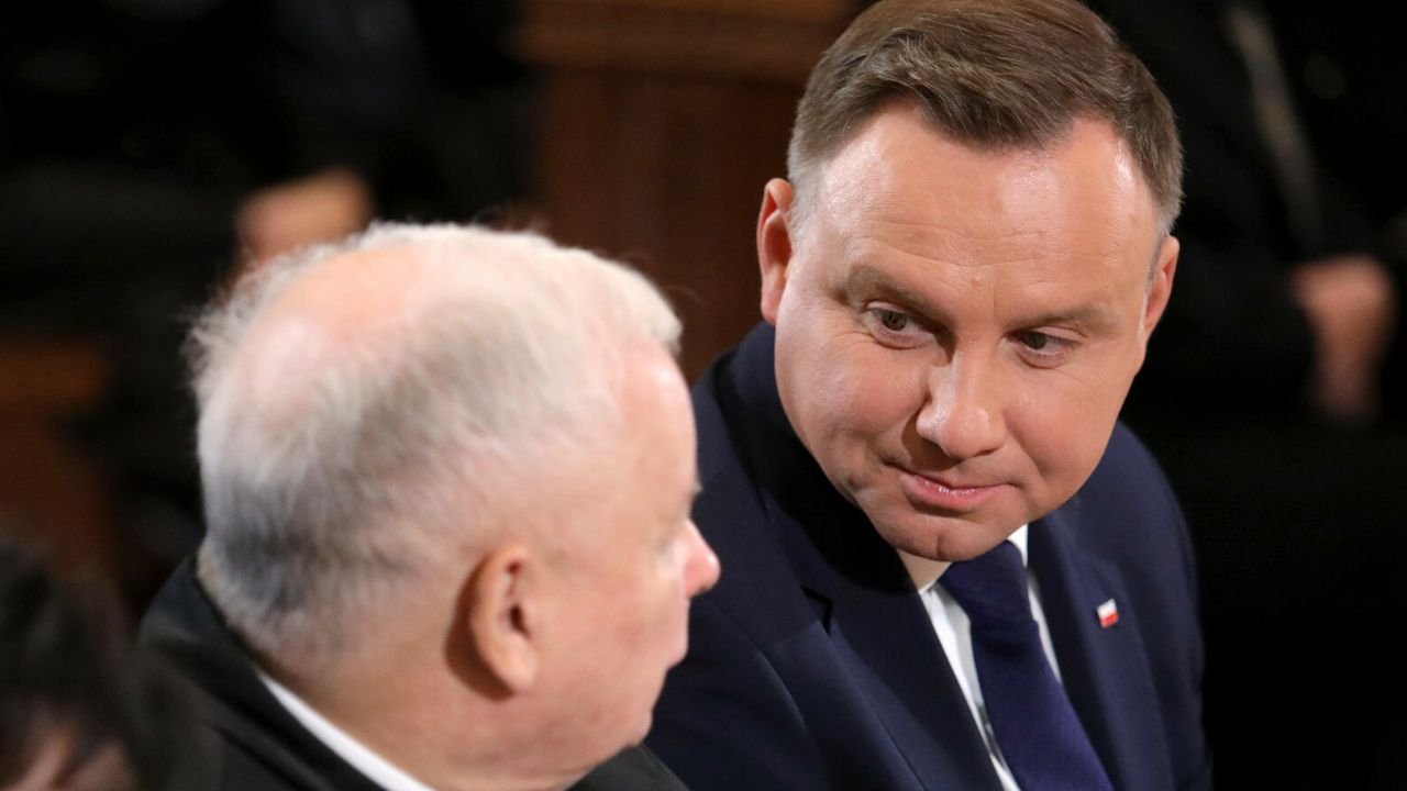 To koniec wielkiej przyjaźni Jarosława i Andrzeja. Twardziel zakasował starszego pana [wideo]
