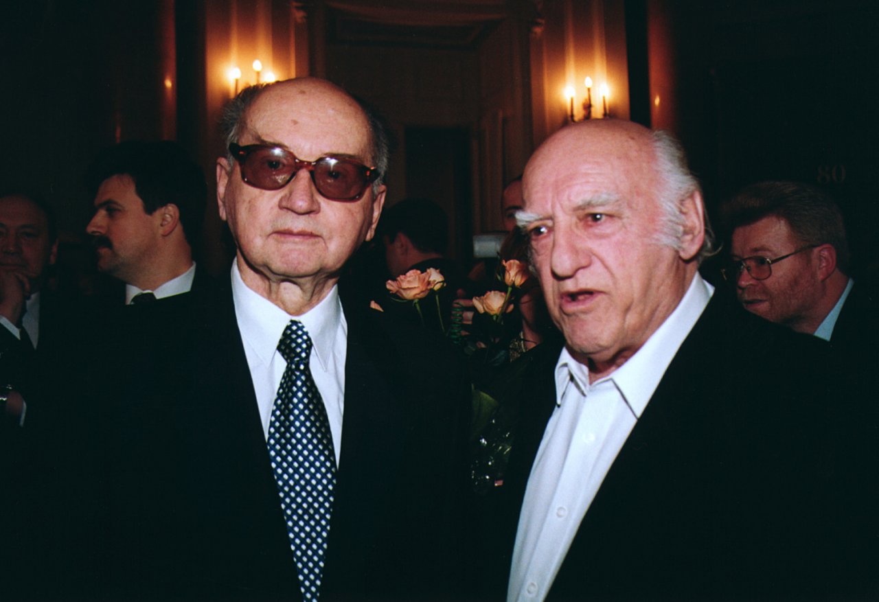 Wojciech Jaruzelski w okularach, Jerzy Kawalerowicz