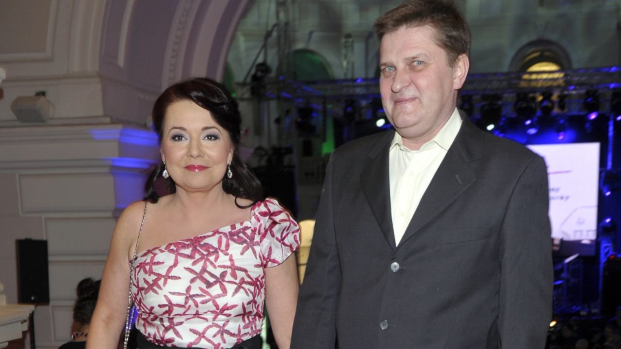 Danuta jest mężatką od ponad 30 lat. Przyjęła oświadczyny po trzech tygodniach znajomości