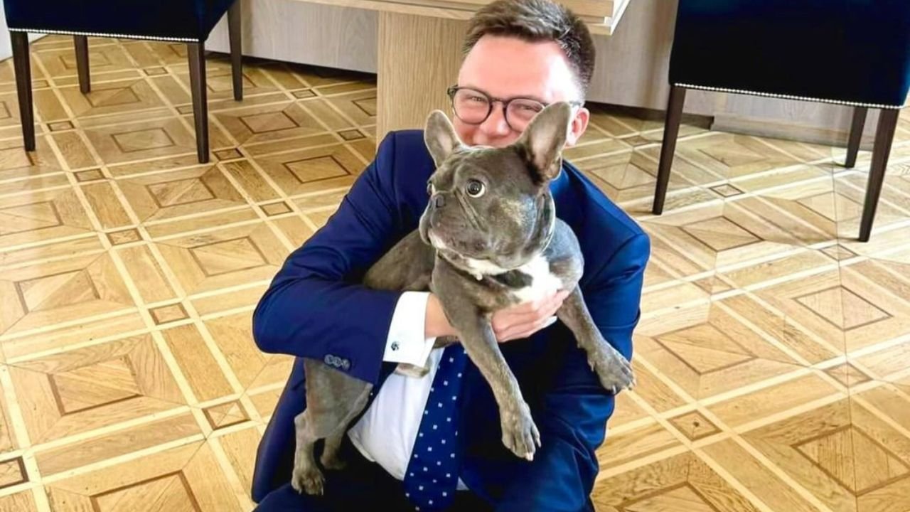 Koniec ery Hołowni w Sejmie. Wygłosił ostatnie słowa i zszedł z mównicy, nie kryjąc emocji