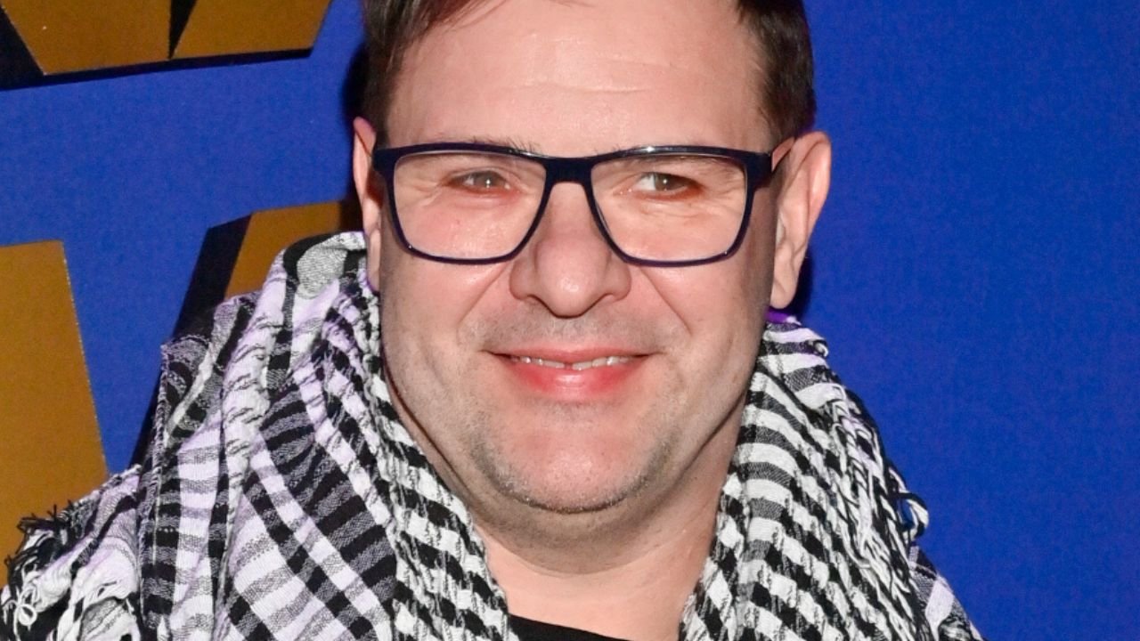 Tomasz Karolak porzucił kościół katolicki. Zmienił wyznanie i ma się z tym świetnie