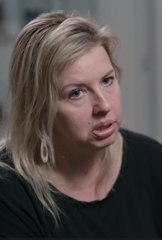 Agata w czarnej bluzce, Ślub od pierwszego wejrzenia
