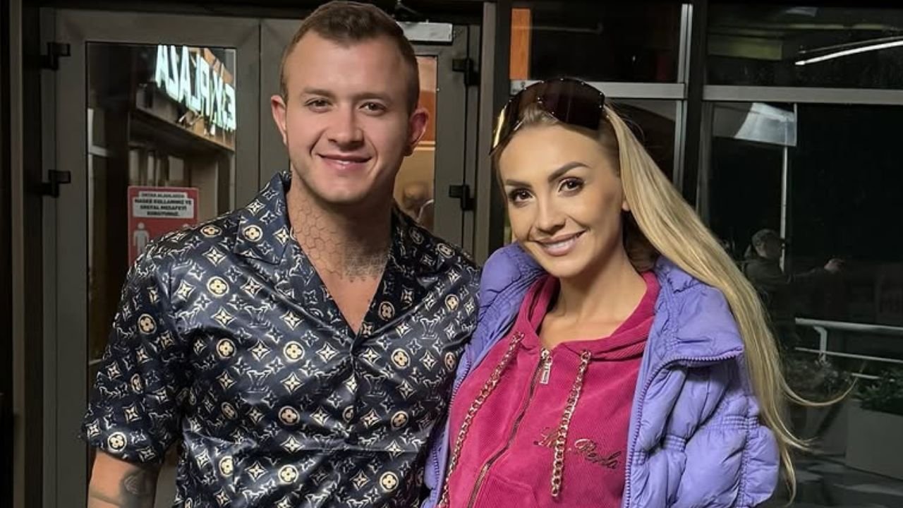 zbliżenie na twarze dawida narożnego i joanny narożnej